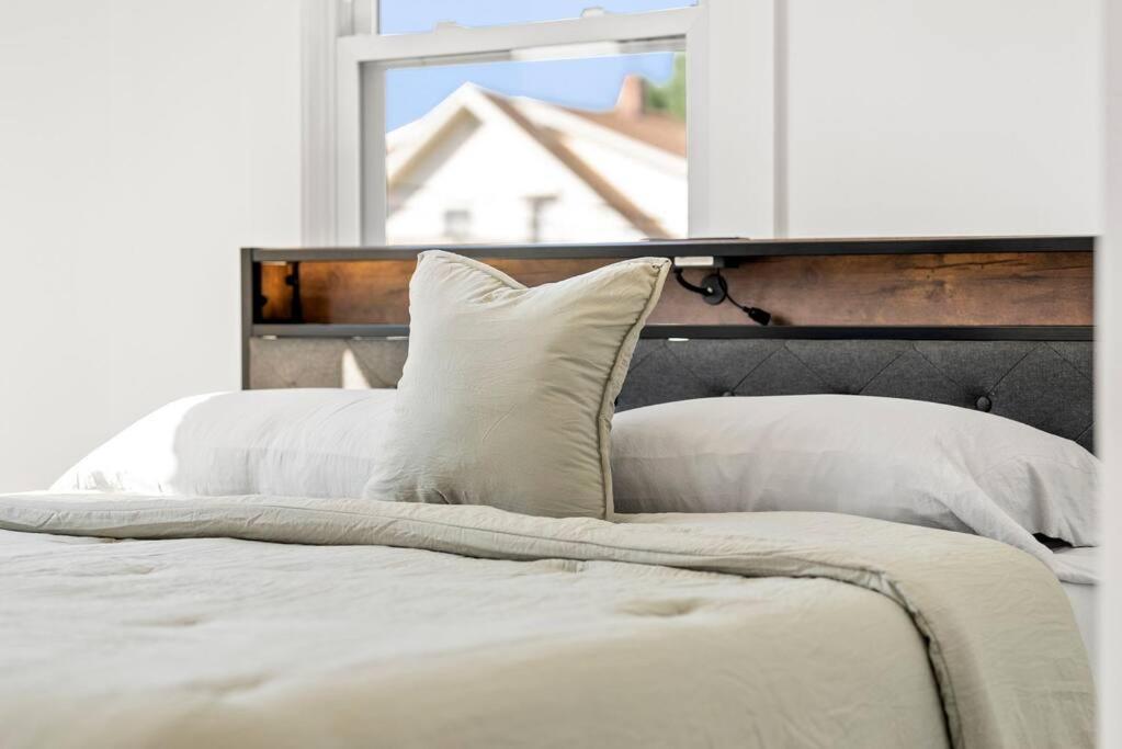 شقة 10Guests! Parking 2Nd Floor-Duplex Fair Lawn المظهر الخارجي الصورة
